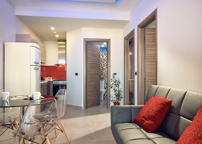 Savvas Luxury Laganas