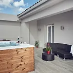 Savvas Luxury *