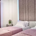 Savvas Luxury