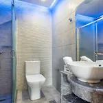 Savvas Luxury