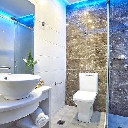 Appartamento Savvas Luxury Laganas