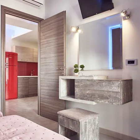 Savvas Luxury Λαγανάς