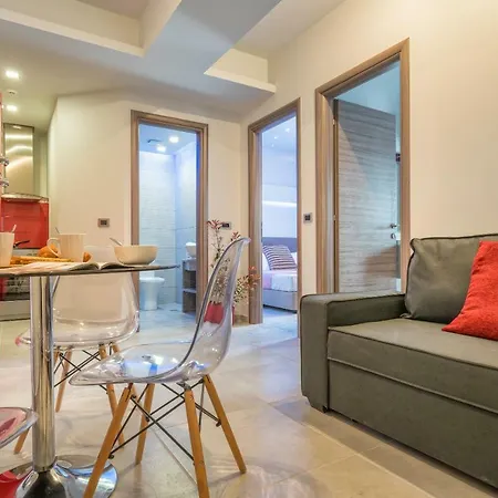 Savvas Luxury * Λαγανάς