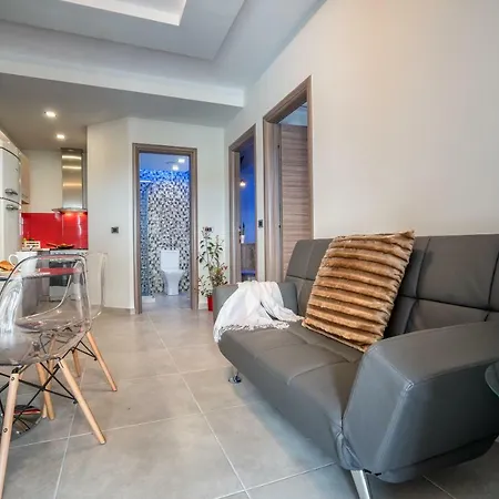 Savvas Luxury Appartamento