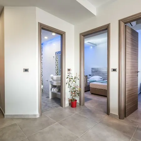 Savvas Luxury *