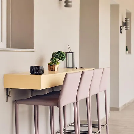 Savvas Luxury Λαγανάς