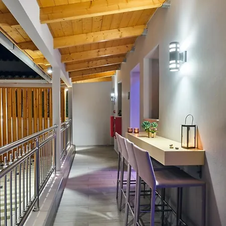 Savvas Luxury * Laganas