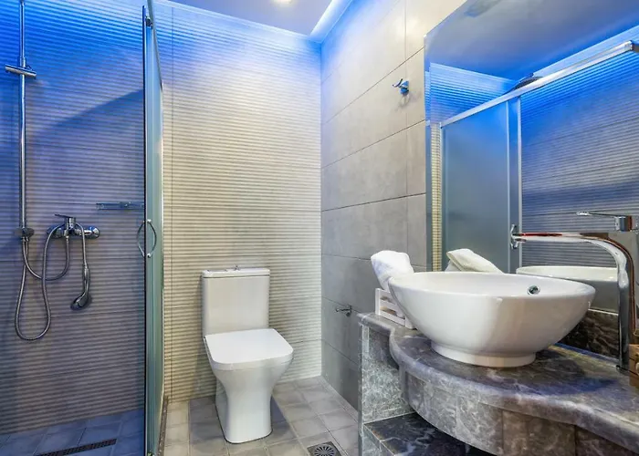 Savvas Luxury