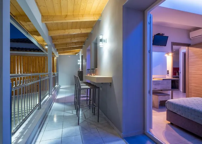 Savvas Luxury