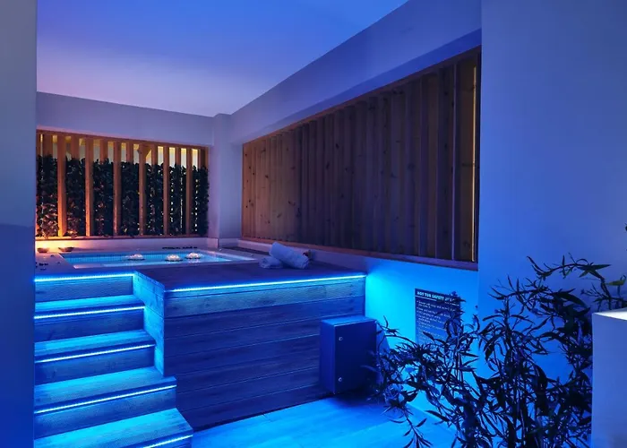 Savvas Luxury