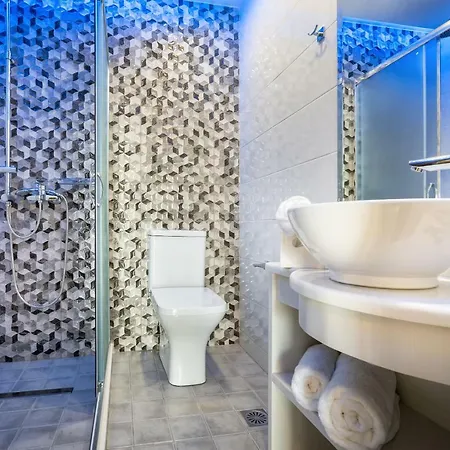 Savvas Luxury شقة لاغاناس