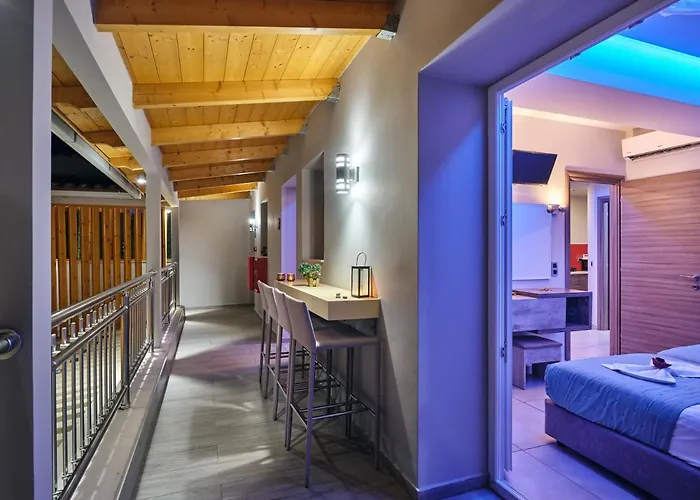 Savvas Luxury Apartment